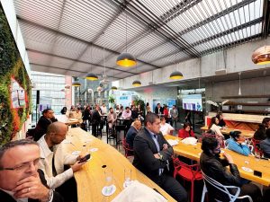 Acuvue Oasys Multifocal para presbicia, una nueva oportunidad de crecimiento para el mercado óptico.