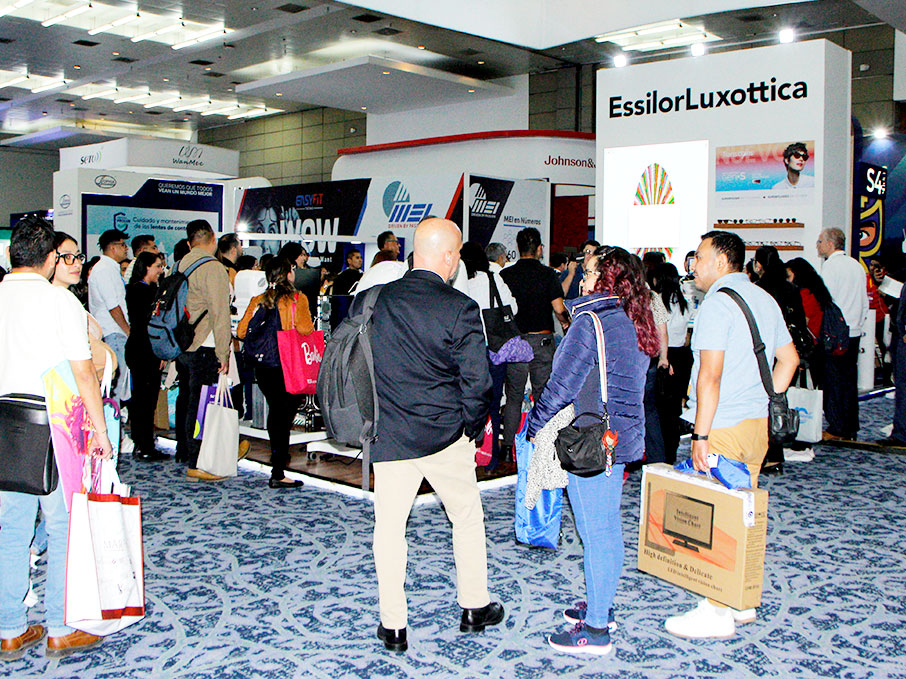 04galeria_esp3newssummit_vyo_141025