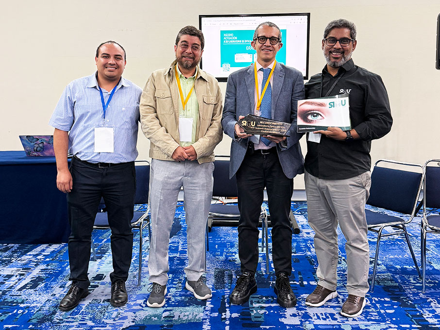 06galeria_esp4newssummit_vyo_141025