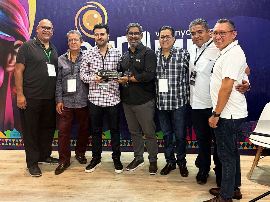 10galeria_esp4newssummit_vyo_141025