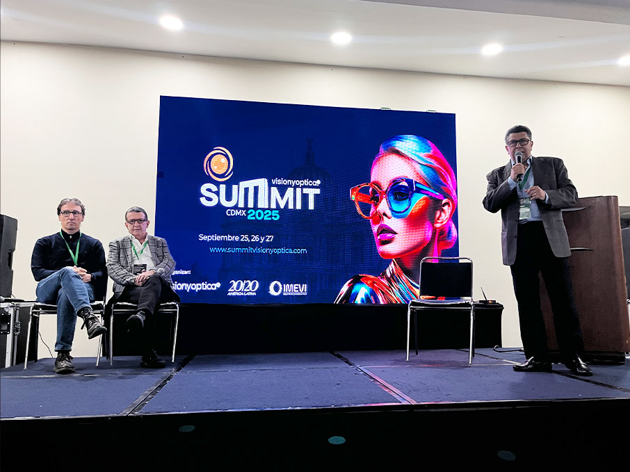 12galeria_esp2newssummit_vyo_141025