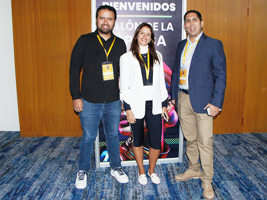 19galeria_esp1newssummit_vyo_141025