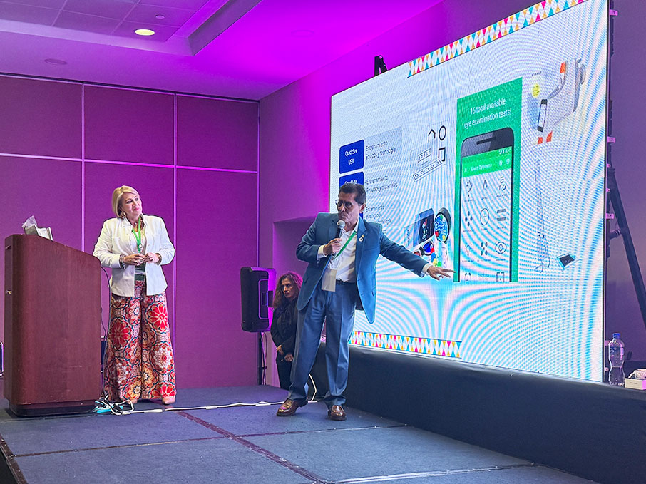 20galeria_esp2newssummit_vyo_141025