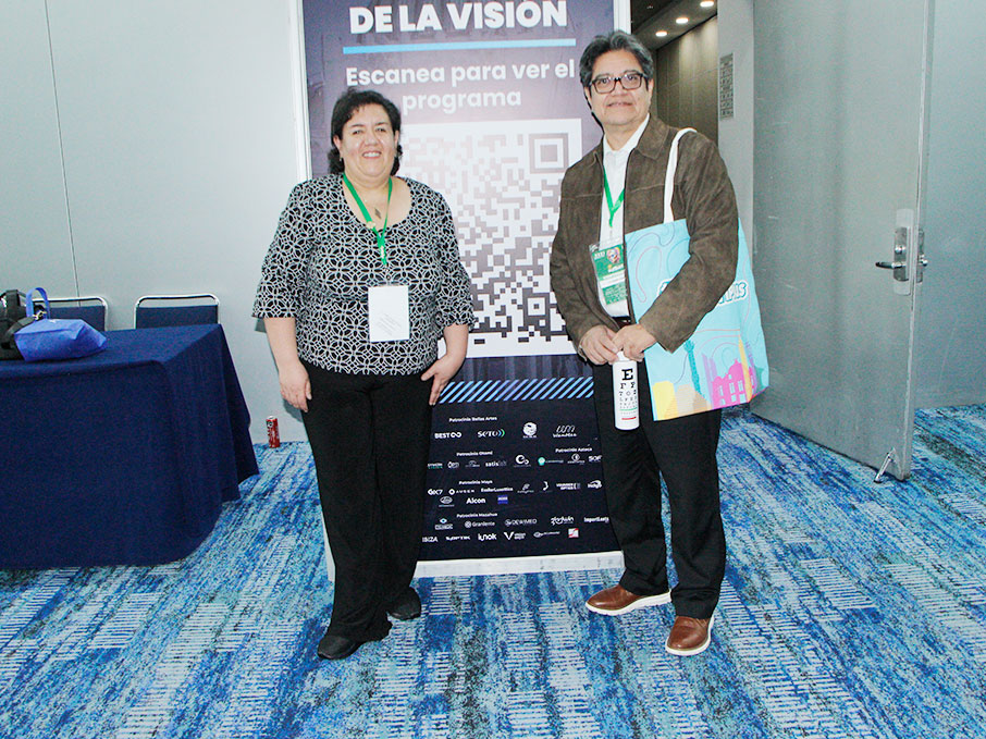 23galeria_esp1newssummit_vyo_141025