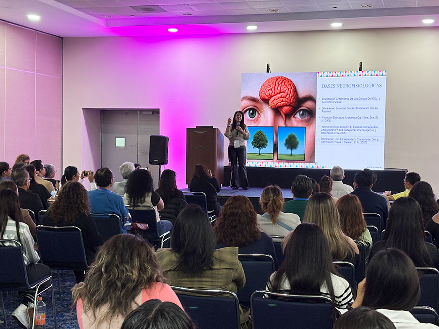 36galeria_esp2newssummit_vyo_141025