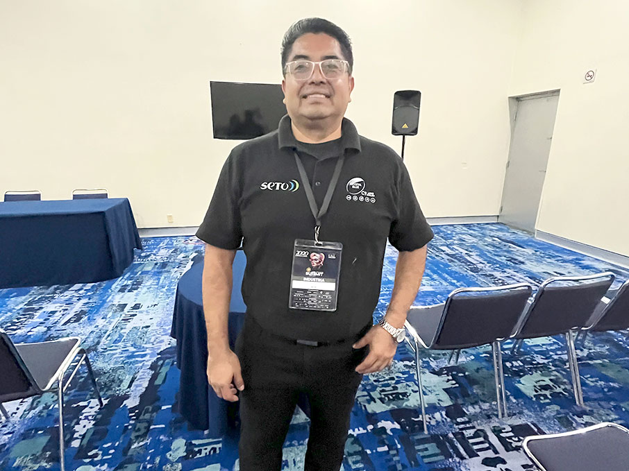 69galeria_esp3newssummit_vyo_141025