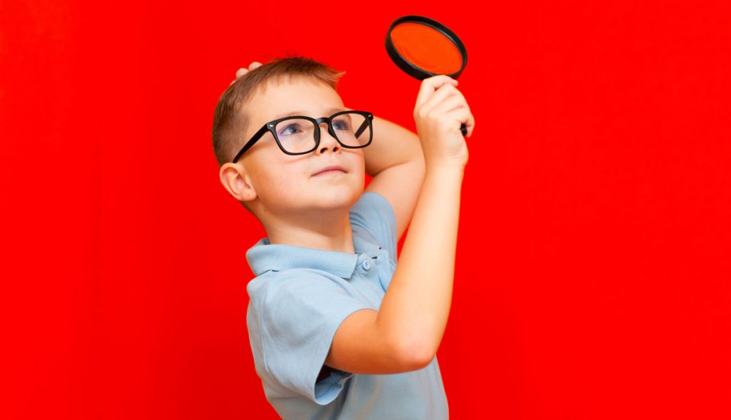 El papel del astigmatismo en el desarrollo, la progresión y el control de la miopía