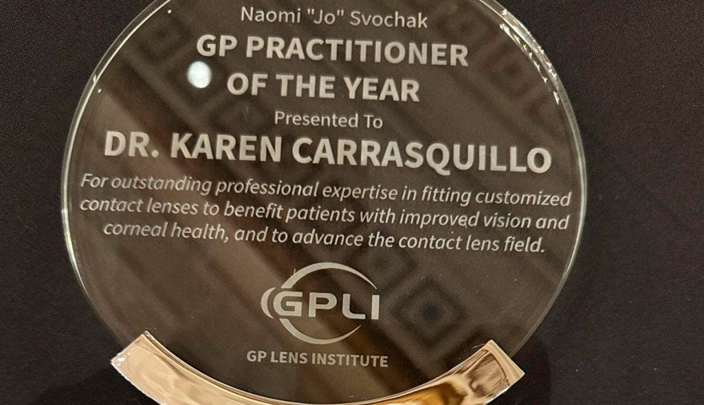 La Dra. Karen Carrasquillo fue galardonada en la reunión anual de Global Specialty Lens Symposium (GSLS)
